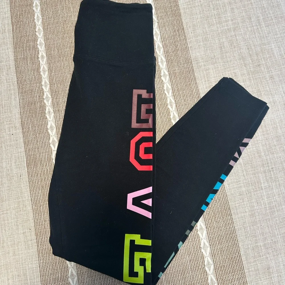 PINK Leggings - Picture 1 of 4